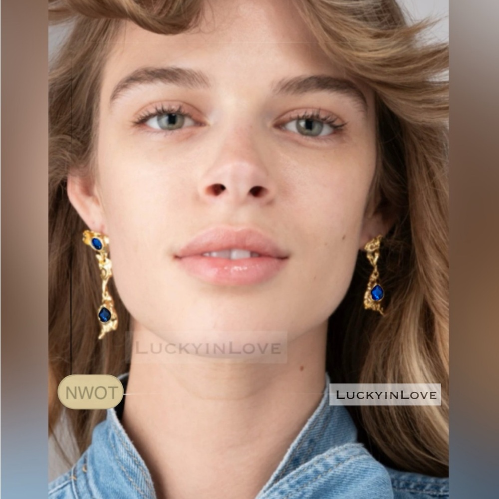 ALEXIS BITTAR • Brut Mismatched Asymmetrical Crumpled Gold Blue Drop Earrings - Picture 14 of 15